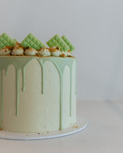 PISTACHIO WHITE CHOCOLATE CAKE